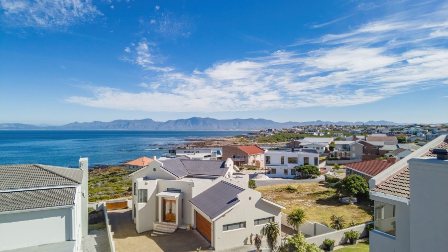 0 Bedroom Property for Sale in Perlemoenbaai Western Cape